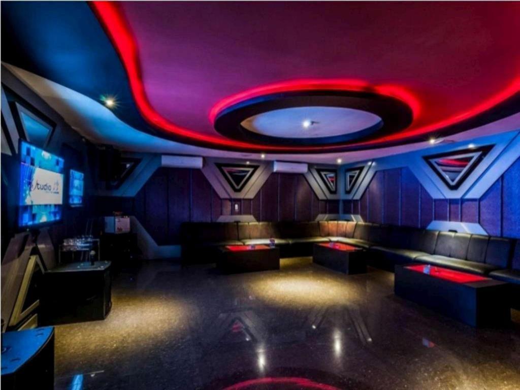 Claro Hotel Kendari Esterno foto