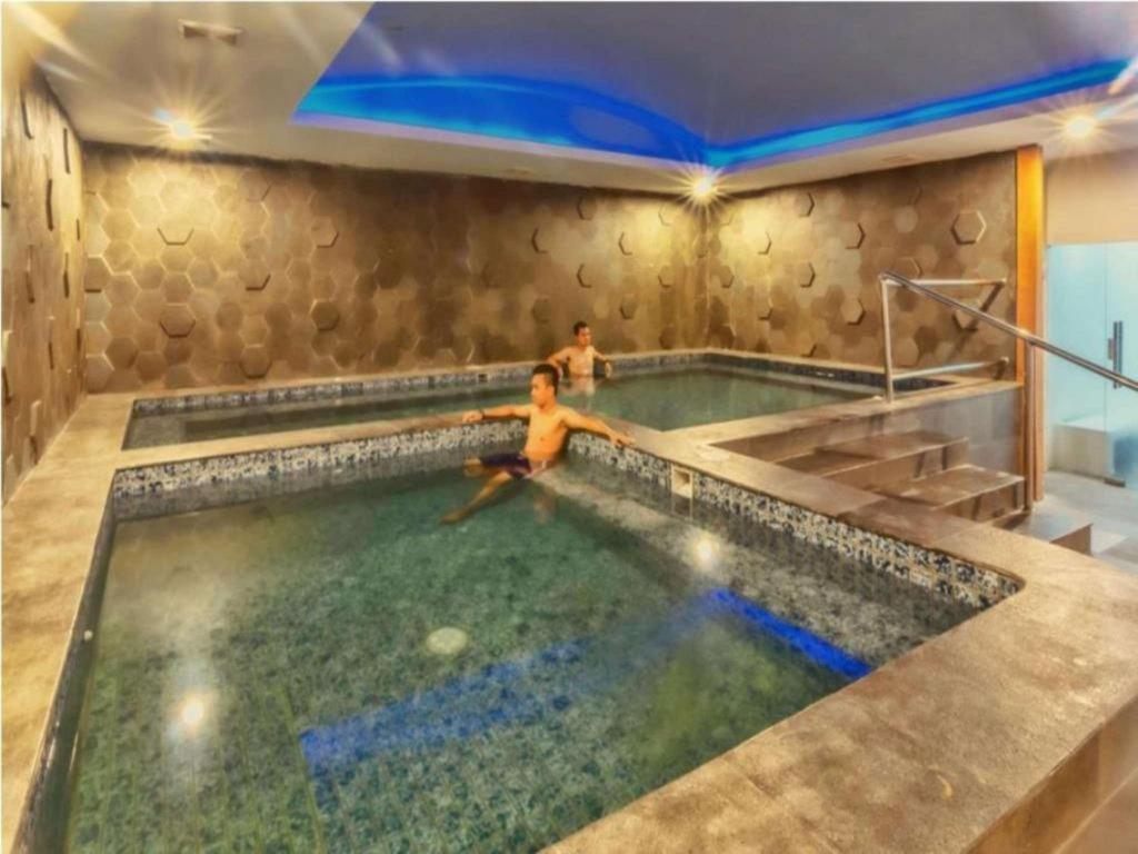 Claro Hotel Kendari Esterno foto